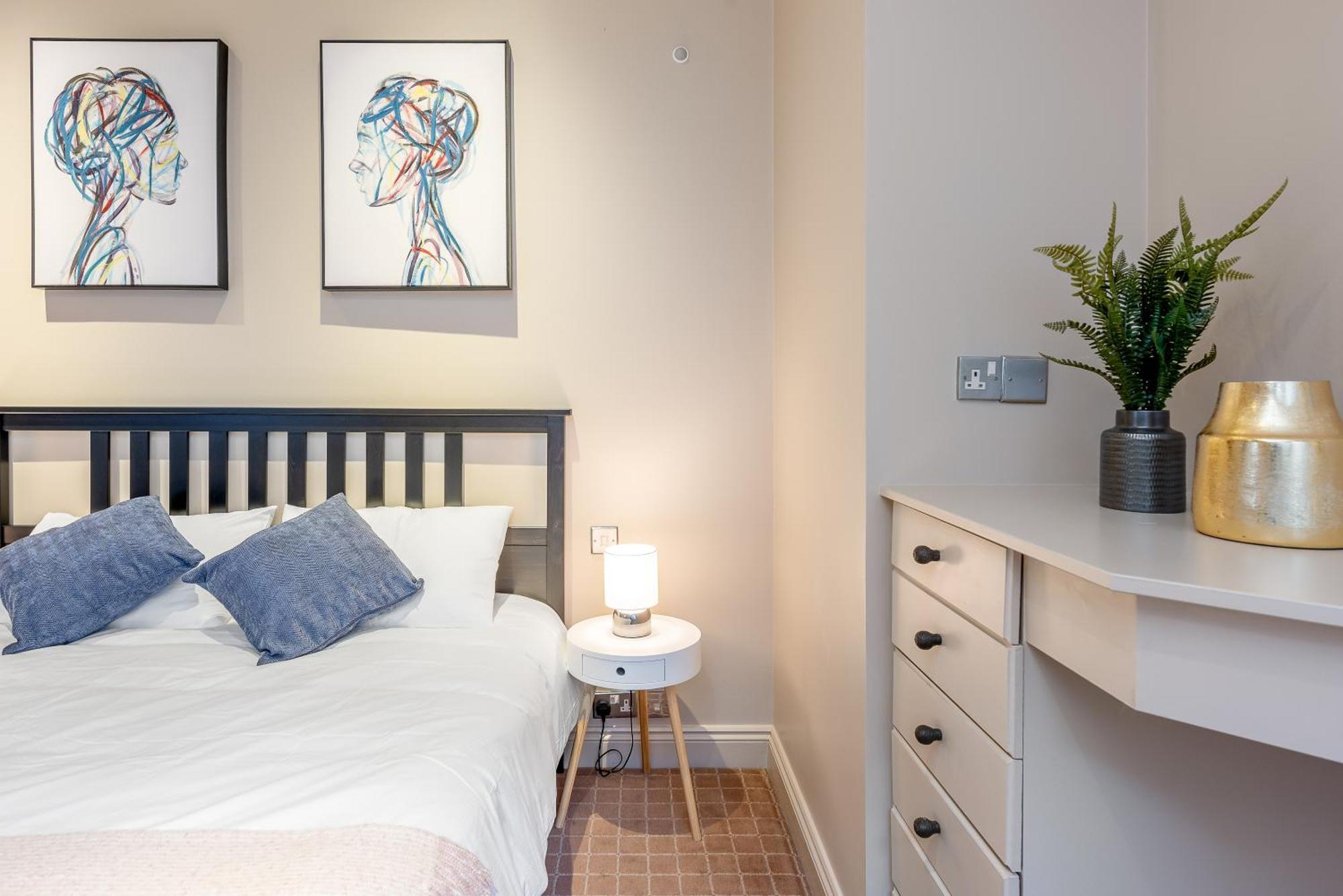 Casa Italia Near Hyde Park & Queens Gate, In South Kensington With Ac Air Conditioning & Washing Machine Dryer Holiday home London